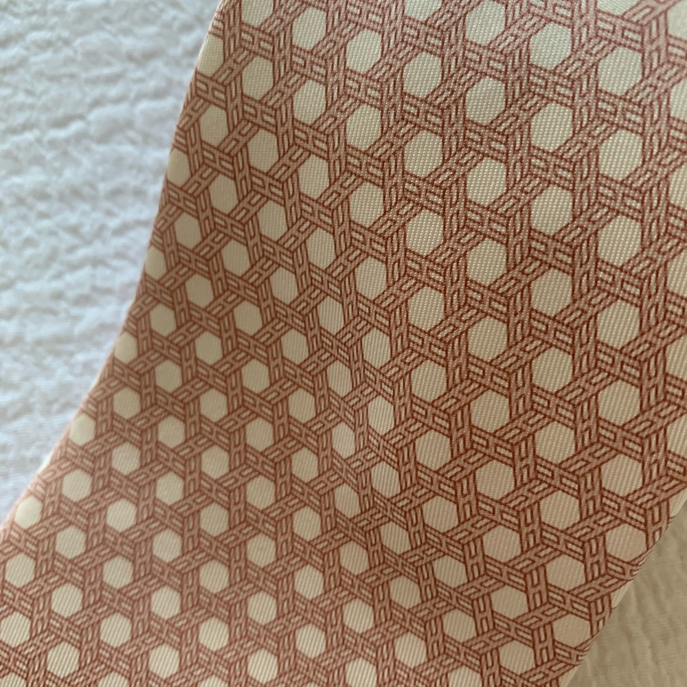 Hermès Authentic Tie 100% Silk - Picture 2 of 12
